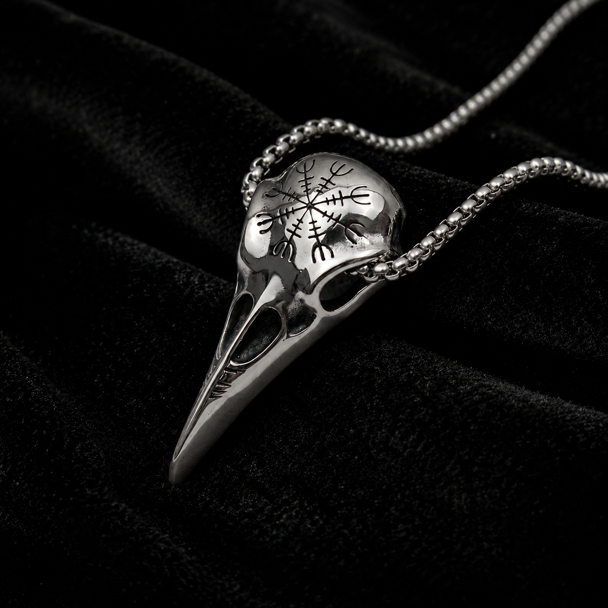 Pendentif Corbeau Runique