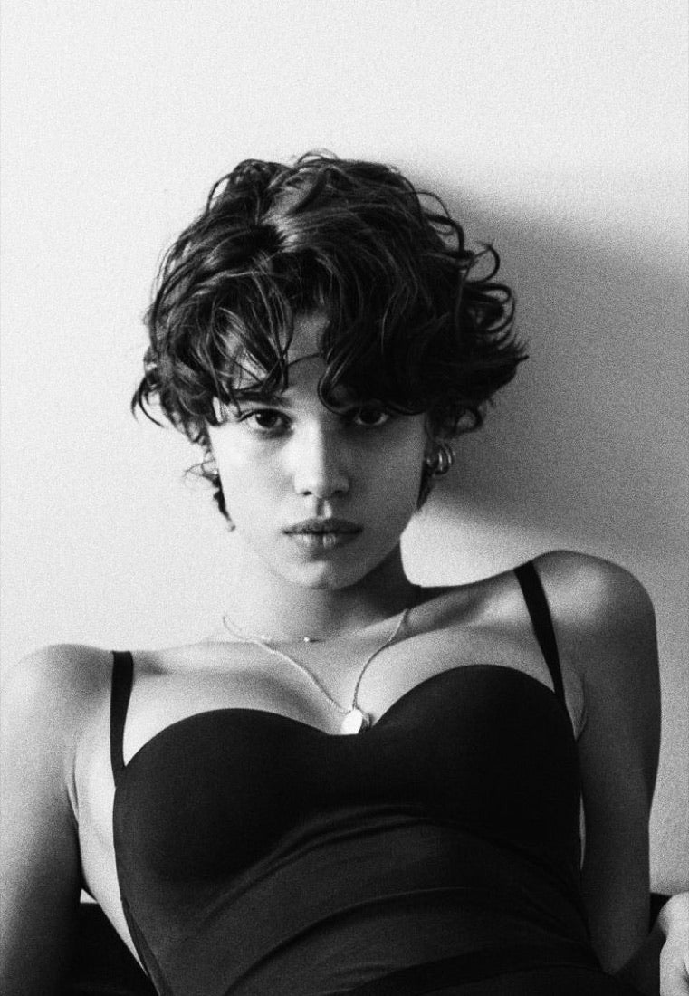 Editorial, curled bangs